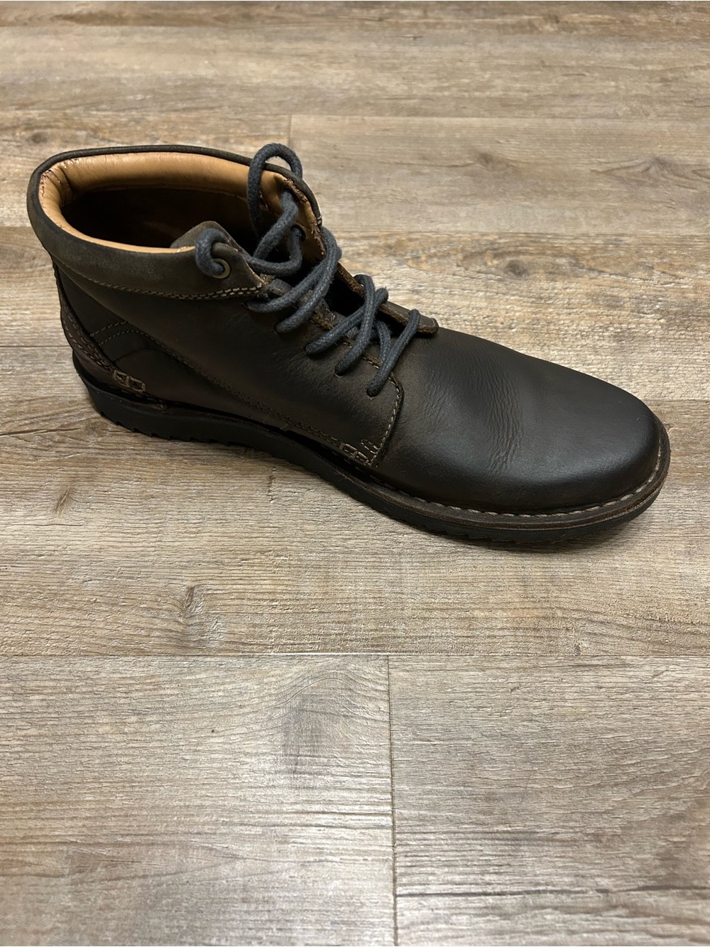 Clarks Remaen Men's Size 10 M Dark Brown Leather Ankle Chukka Lace Up Boots - Picture 8 of 10